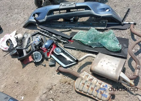 2013 Subaru Xv Crosstrek 2.0I Limited from USA, damaged, VIN JF2GPAGC8D2851040